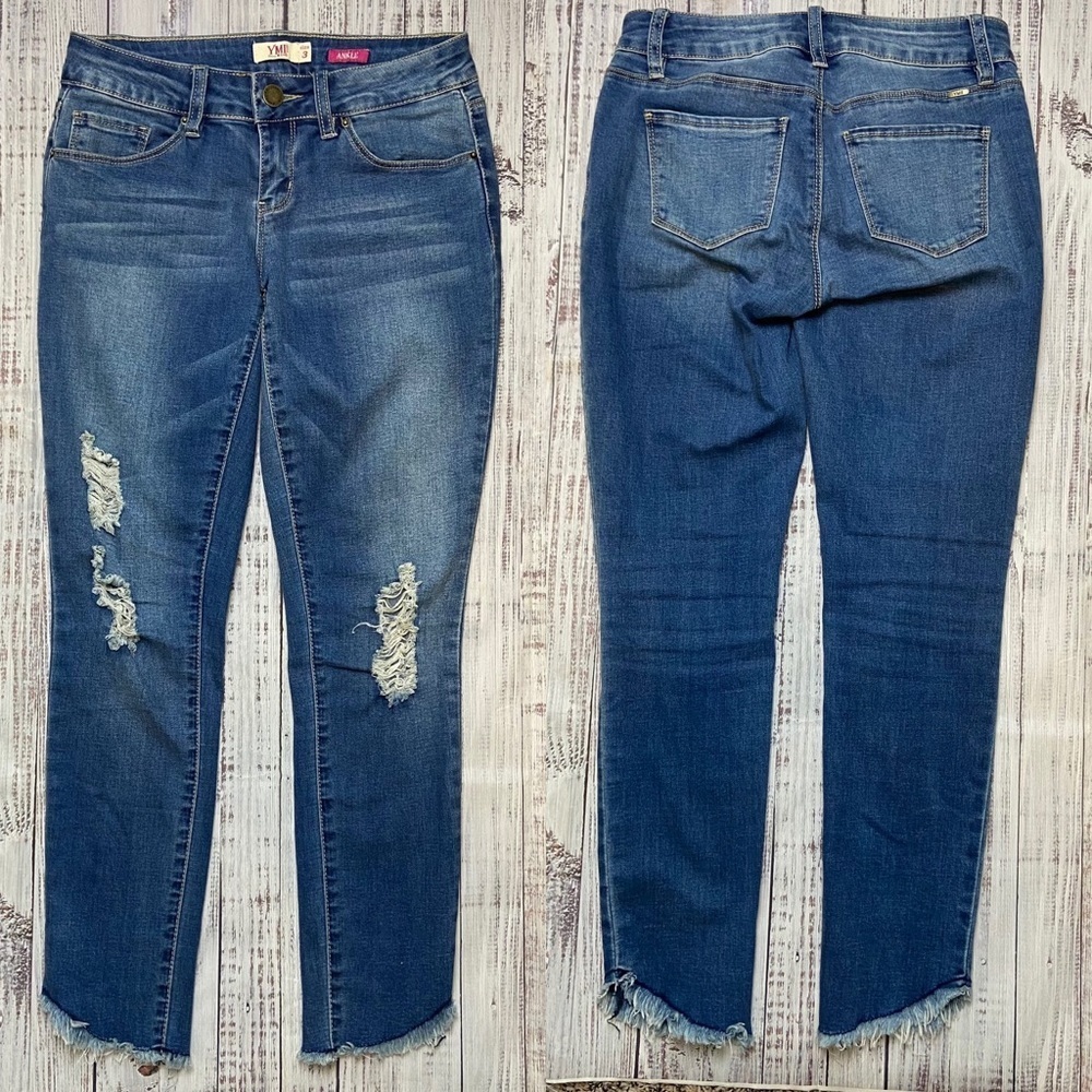 YMI Ankle Destressed Jeans. Size 3.
